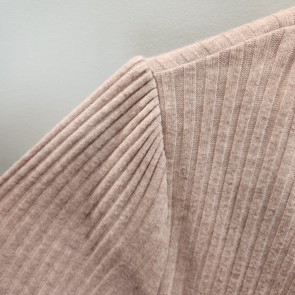 Light Mauve Sweater - Picture 3 of 4